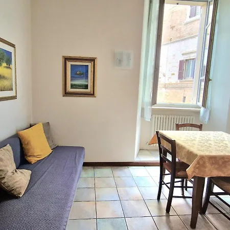 Tourist 34537 In The Historic Center Perugia